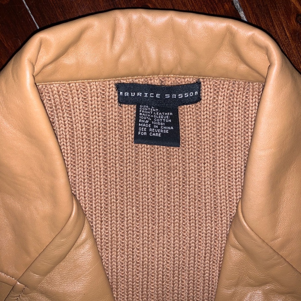 Retro Jacket - Picture 2 of 2